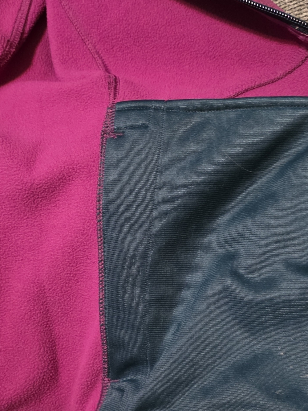 The North Face Women’s Plum Hooded Softshell Jacket - Picture 5 of 7